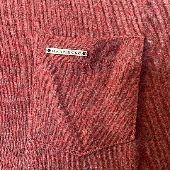 Marc Ecko mens maroon cotton blend v-neck t-shirt size XL - Picture 2 of 4